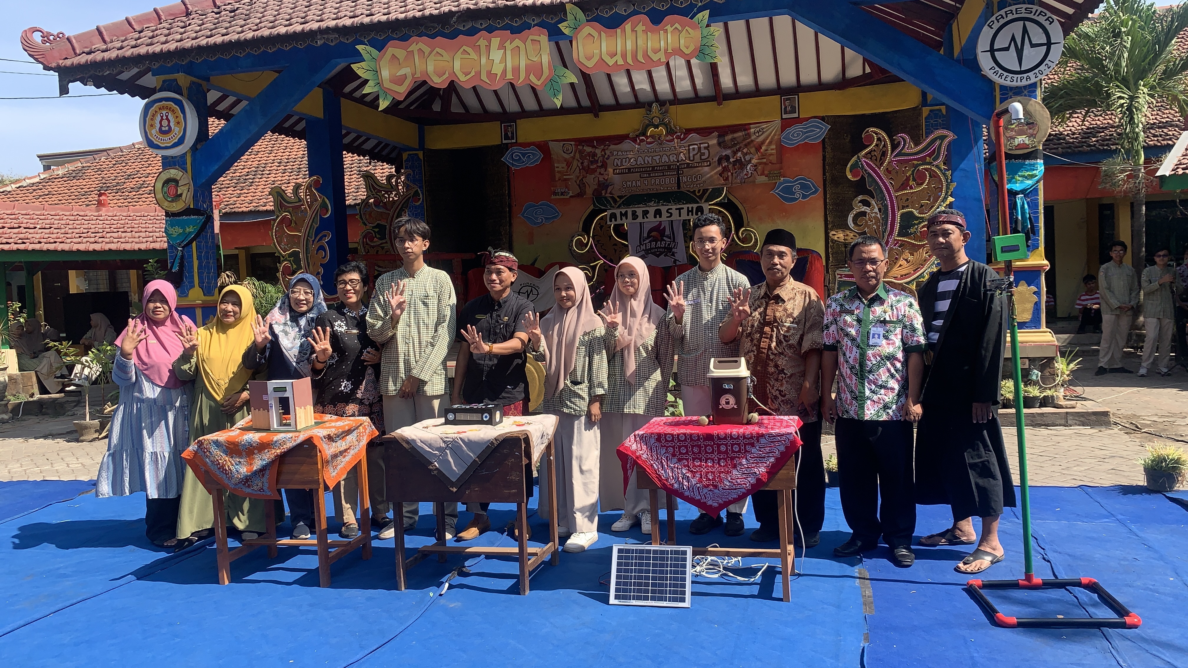 Proyek P5